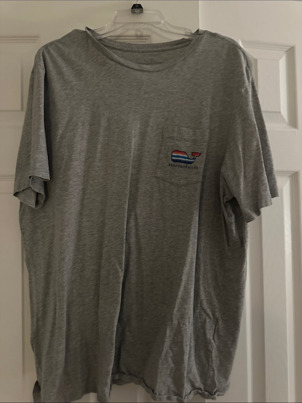 Vineyard Vines Heather Gray Pocket Tee with Striped Whale